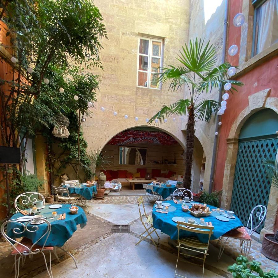 Rue Du Chateau Tarascon Exteriör bild