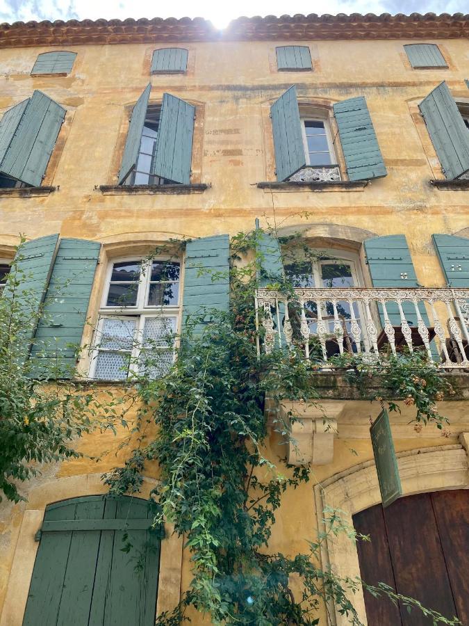 Rue Du Chateau Tarascon Exteriör bild