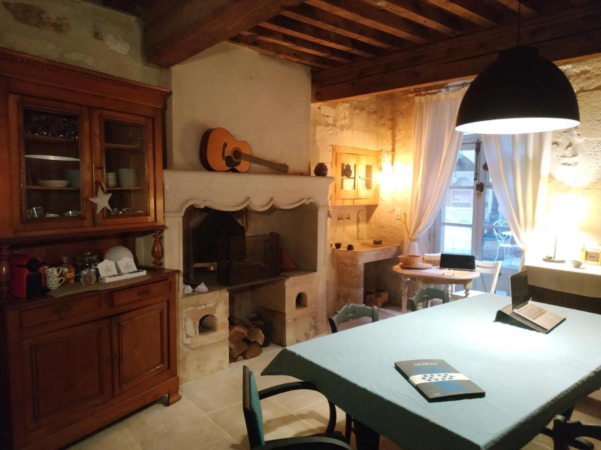 Rue Du Chateau Tarascon Exteriör bild